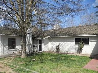205 Lyons St, Madera, CA 93638
