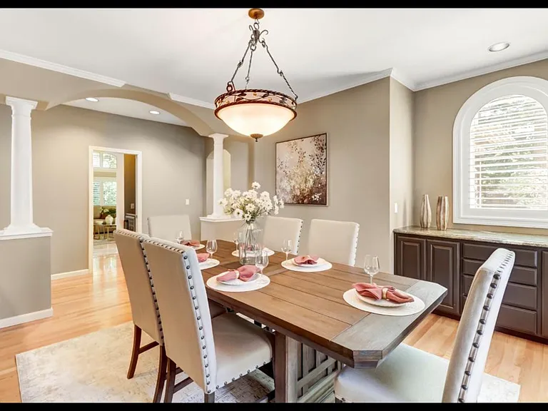 361 Canyon Falls Dr — Photo 4