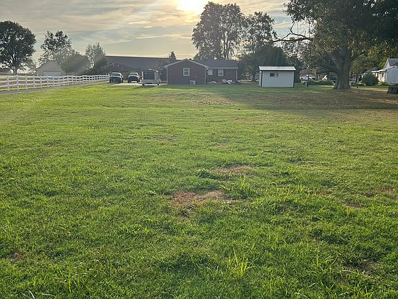 4th image of 2851 Knott Rd