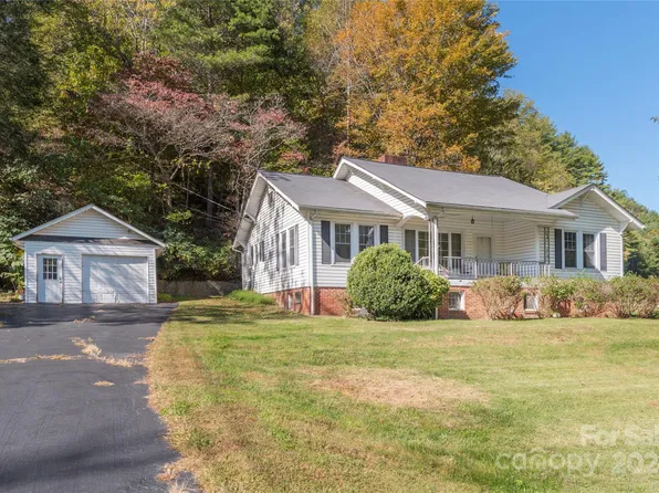1251 Hayes Run Rd, Marshall, NC 28753