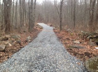 Riggs St, Oxford, CT 06478