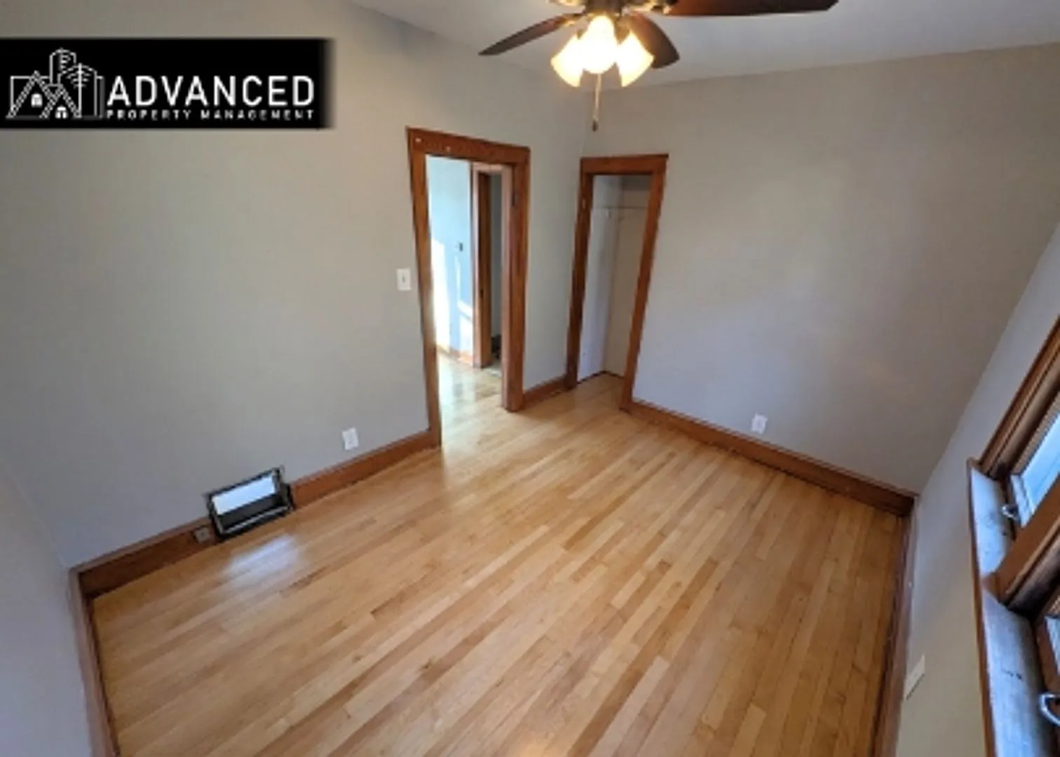 3893 Doctor William Finlayson Street — Photo 3