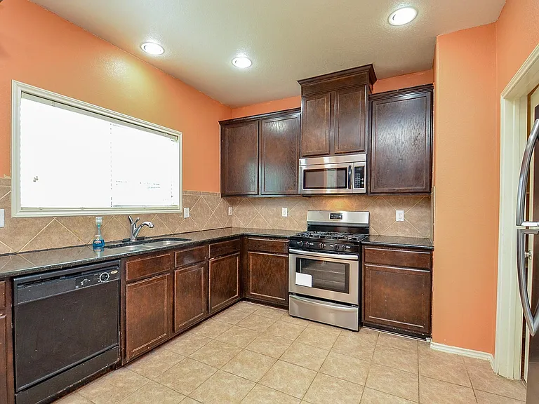3427 Denton Meadows Ct — Photo 14