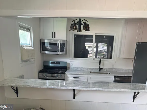 1018 5th St, Laurel, MD 20707