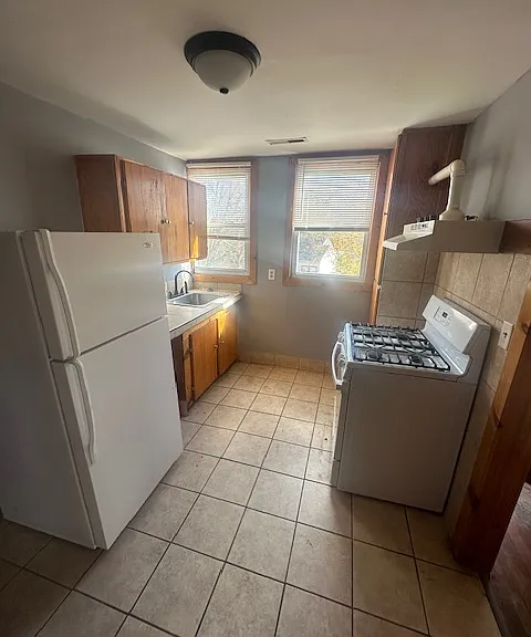 203 West St #3 — Photo 7
