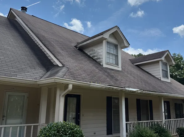 883 Park Pl NE, Conyers, GA 30012