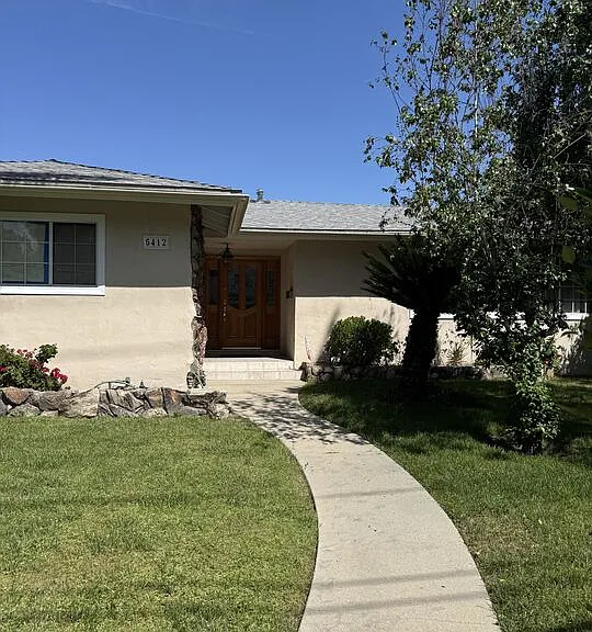 5412 Hazeltine Ave — Photo 2