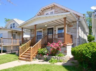 5279 N Northwest Hwy, Chicago, IL 60630