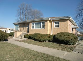 3055 W 77th St, Chicago, IL 60652