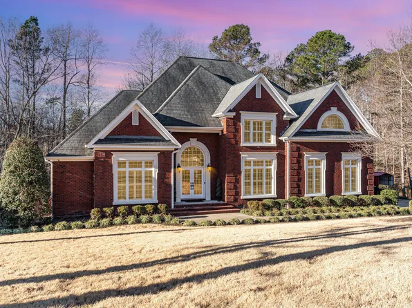 58 Alecia Ct, Clayton, NC 27527