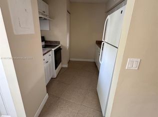 8630 SW 3rd St APT 208, Hollywood, FL 33025