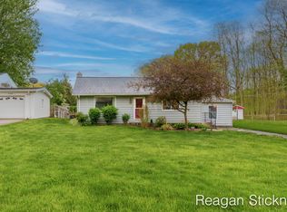 526 W Prairie Ave, Hastings, MI