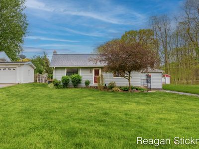 526 W Prairie Ave, Hastings, MI, 49058