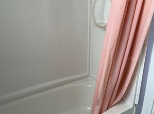 12 Pine St FLOOR 2, Rochester, NH 03867