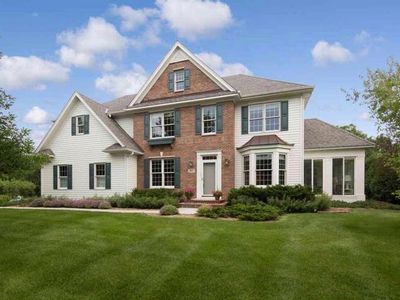 887 Saint Moritz, Victoria, MN, 55386