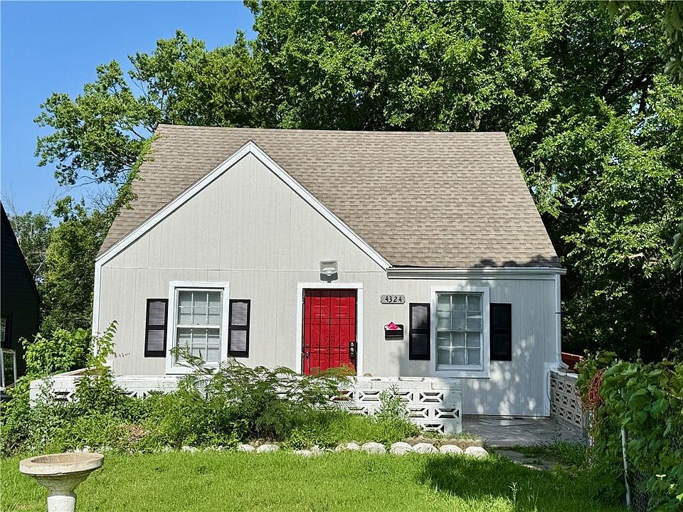 1st image of 4324 Myrtle Ave