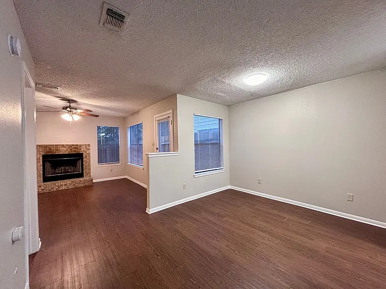 8908 Schick Rd — Photo 6