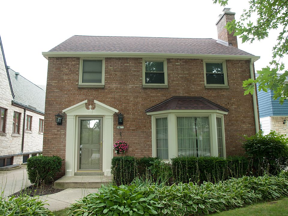 1st image of 5677 N Lake Dr
