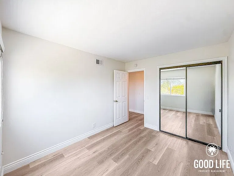 11775 Scripps Lake Dr — Photo 17