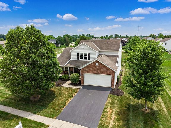 4th image of 7323 Blue Holly Dr