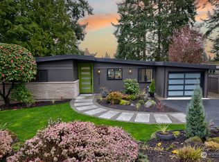 16520 Ashworth Ave N, Shoreline, WA 98133