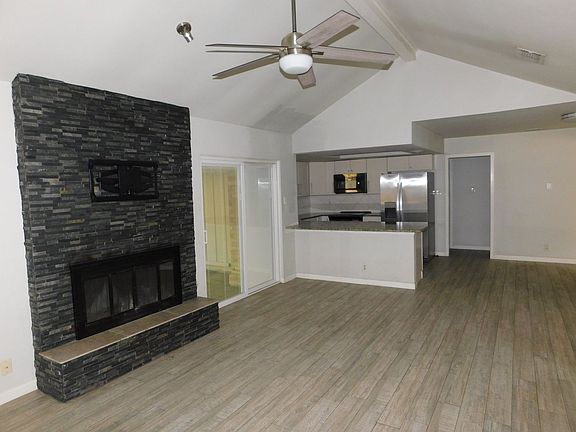 4th image of 13726 Castle Grove Dr