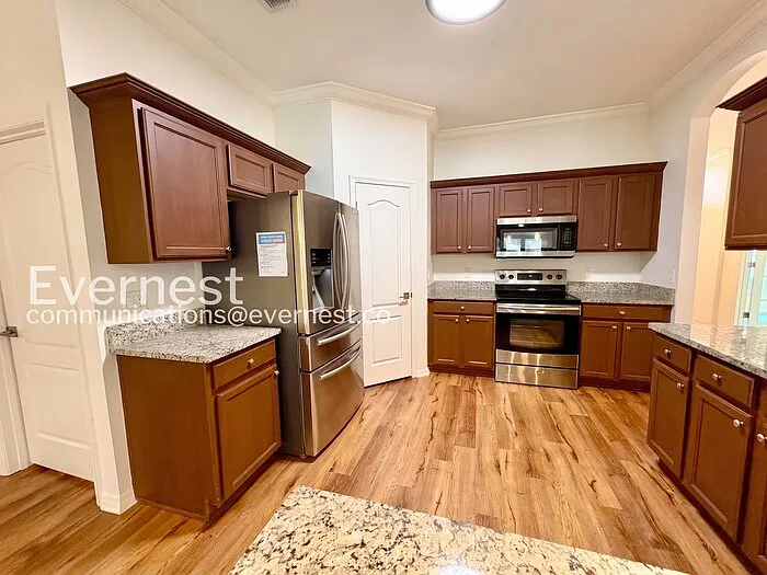 13829 Sunshowers Cir — Photo 2