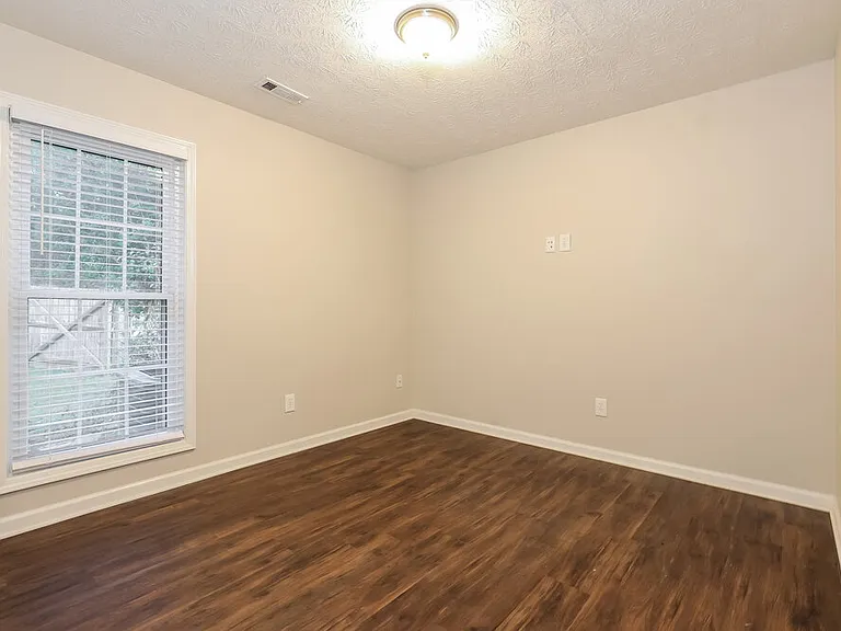 195 Northwind Dr — Photo 12