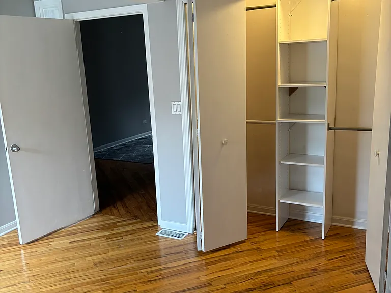 1913 W Armitage Ave #1RE — Photo 8