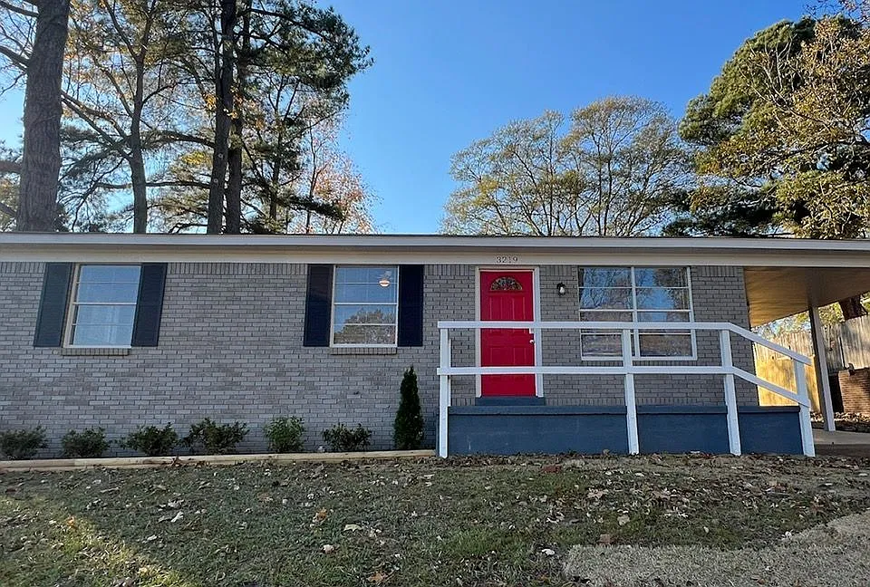 3219 Range Line Rd