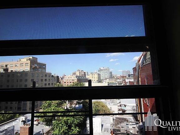 2nd image of 123 Bank St APT 660