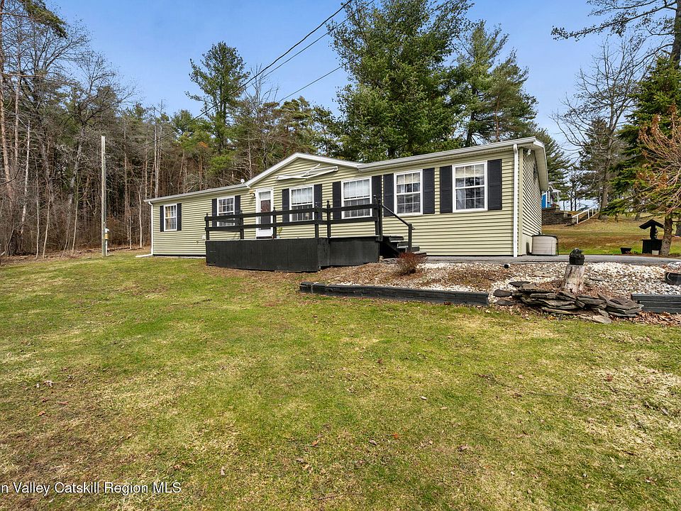 1st image of 748 Mackey Road