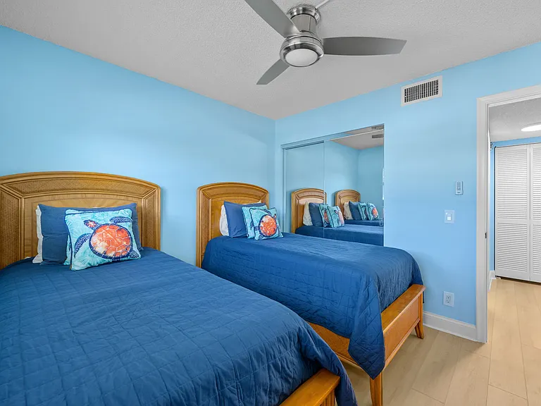 6177 Sun Blvd #215 — Photo 21