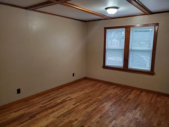 2nd image of 1620 Good Hope St