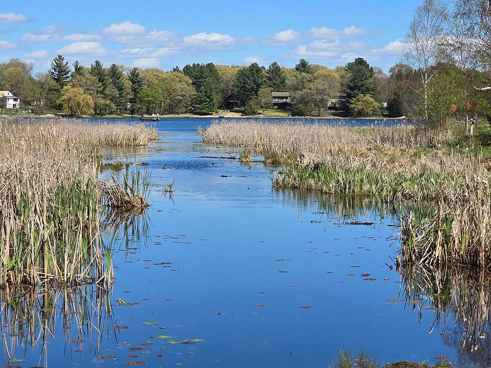 1st image of NE West Fawn Lake Rd