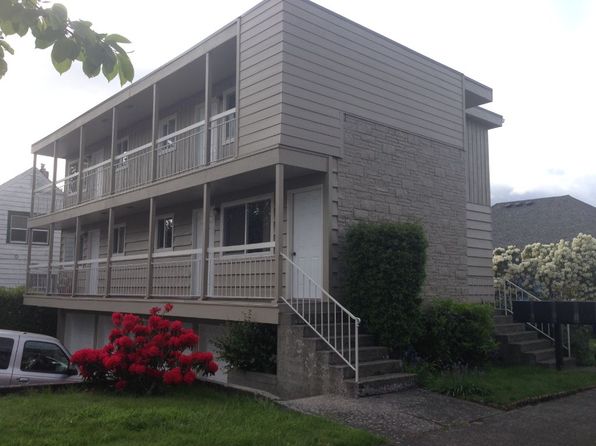 322 10th Ave SE #101