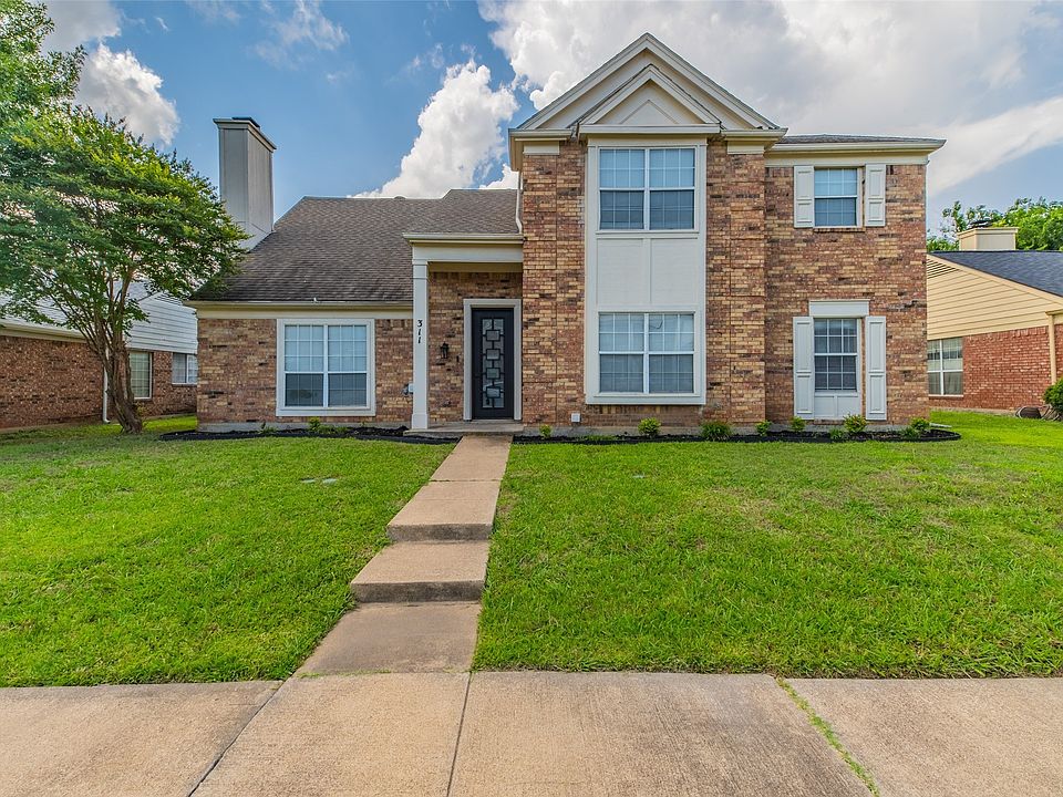 1st image of 311 Pemberton Pl