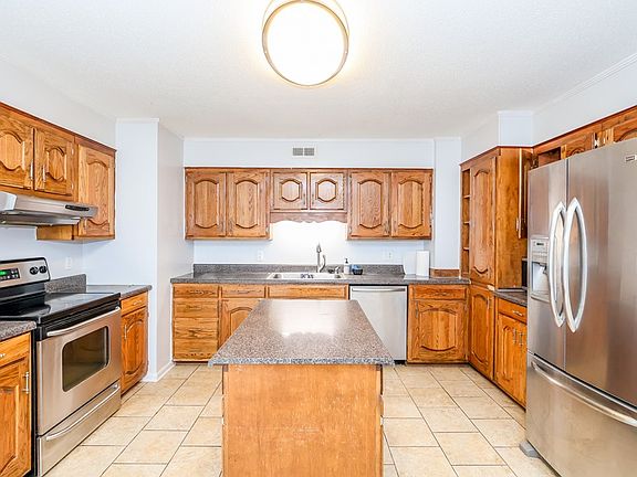 4th image of 1528 Larhonda Dr