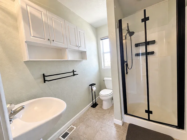 2019 Debbie Ln — Photo 17