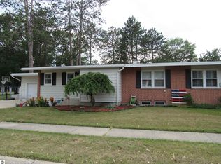 8617A Nebraska St, Oscoda, MI 48750