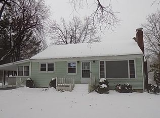 21 Dale St, West Springfield, MA 01089