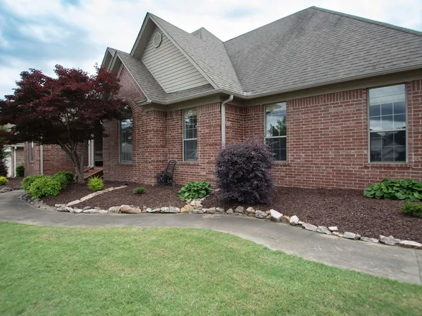 2413 Brittany Ln, Searcy, AR 72143