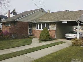 1st image of 19 Gaulton Dr