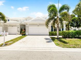 4952 Southard St, Lake Worth, FL 33463