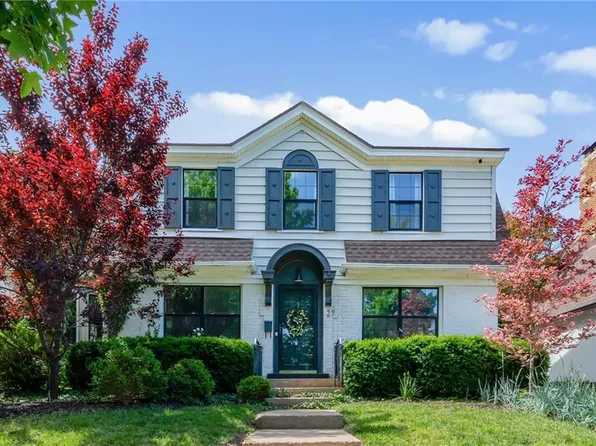 27 W Winthrope Rd, Kansas City, MO 64113