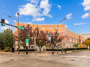 1889 Maple Ave UNIT E8, Evanston, IL 60201