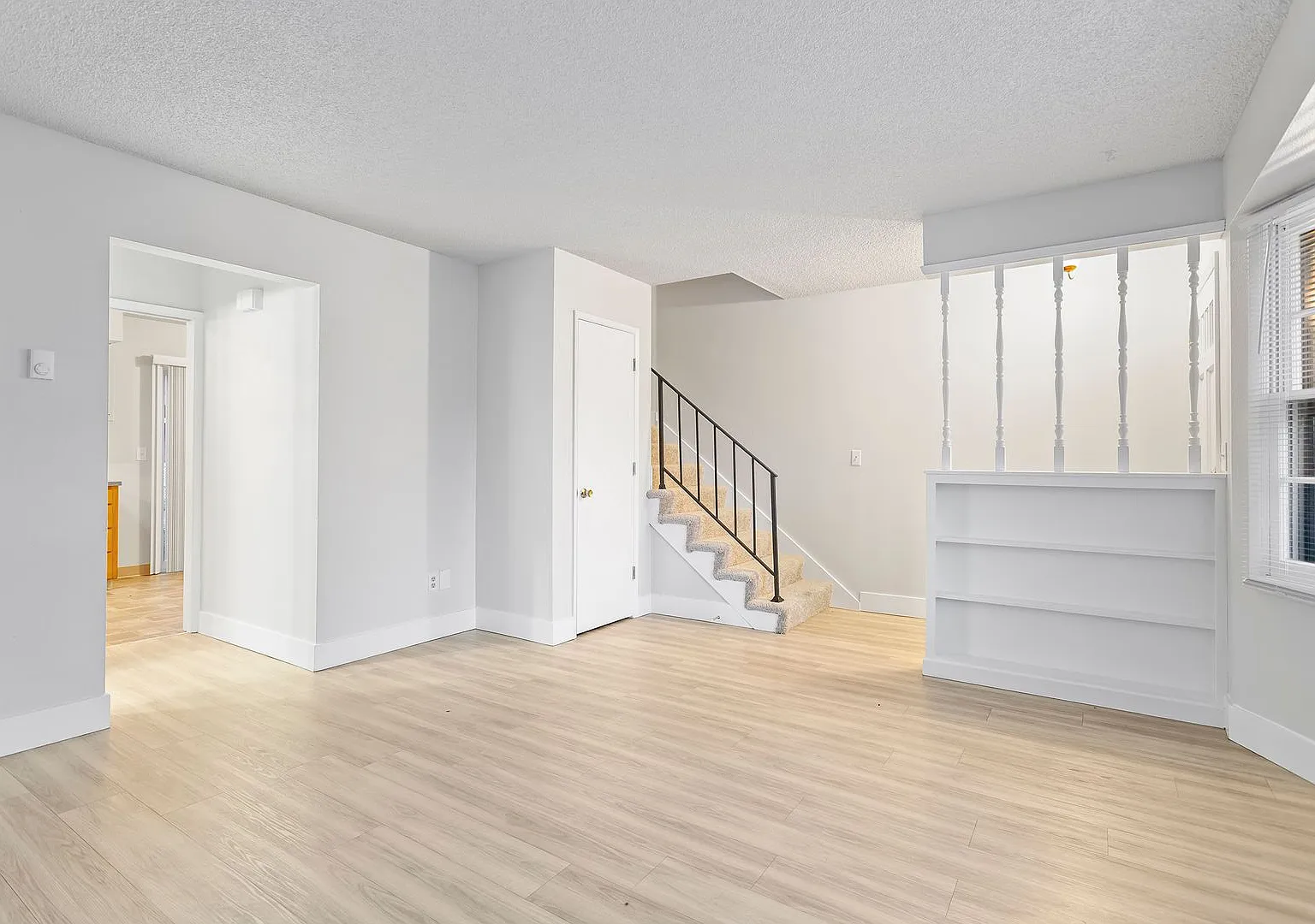 Park Hills Apartments — Photo 3