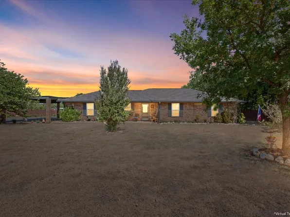 354 Bluebonnett Ln, Lorena, TX 76655