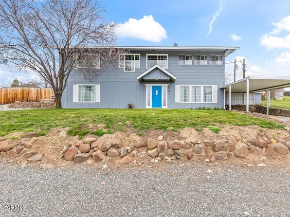 12307 Tieton Dr, Yakima, WA 98908