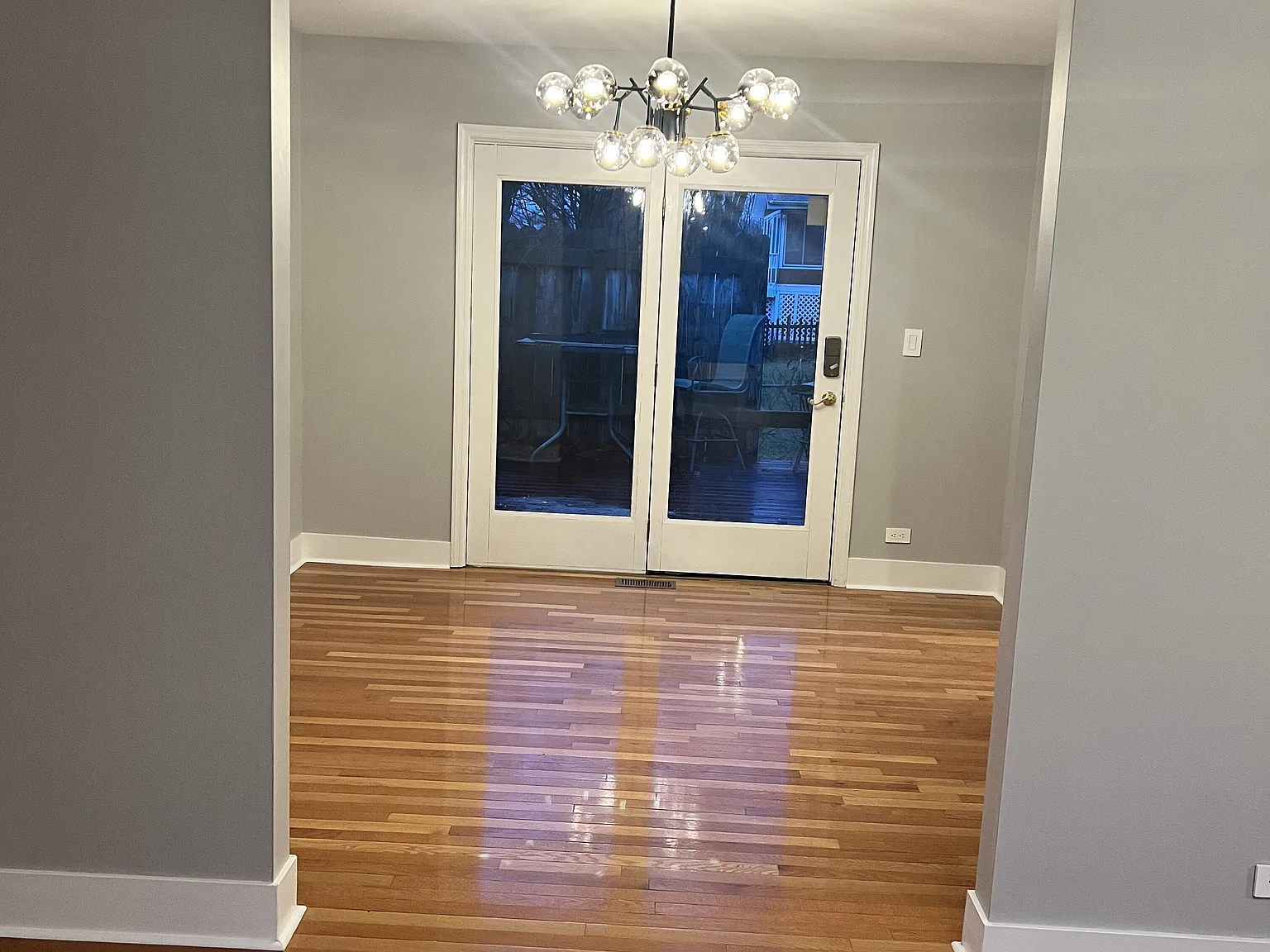4 bed, 2.0 bath, 1700 sqft, $2,950 — Photo 4